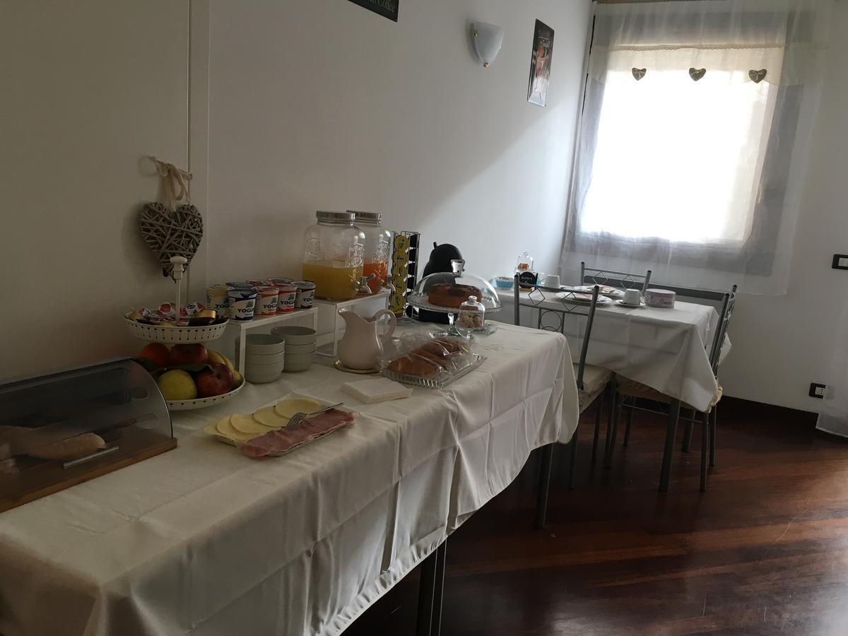 Marisa B&B Tempio Pausania Buitenkant foto